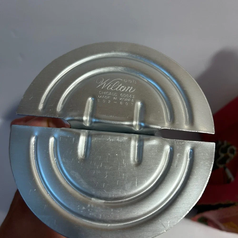 VTG Wilton Candlelit Cake Christmas Pan Holiday Tree Kit Cake Mold Bake Set 1973